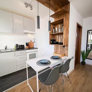 White - - Balcony - Fair - Kitchen Apartment Neuss