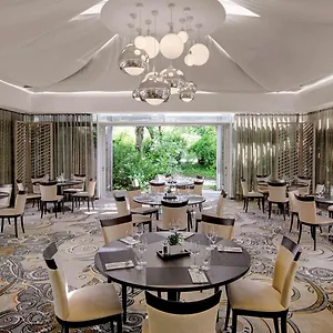 4* Szálloda Hilton Park