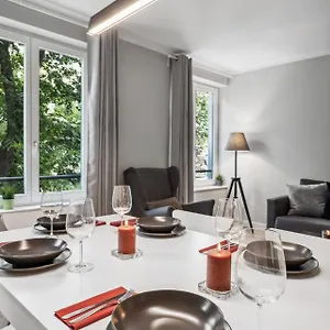  Apartment Traumhafte Mitten In Charlottenburg Germany