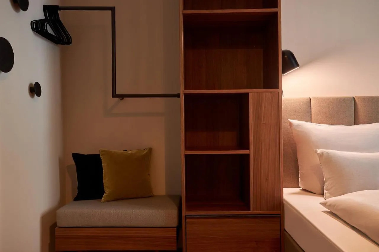 Hotel Cocoon Sendlinger Tor München 4*,