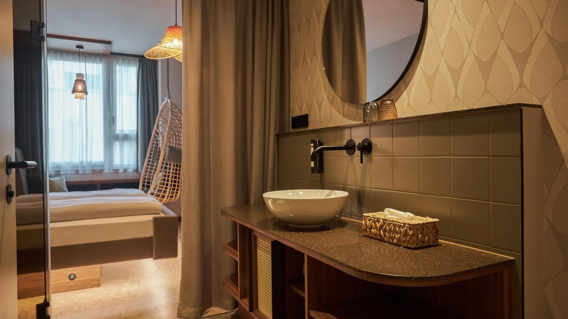 ****  Cocoon Sendlinger Tor Hotel Munich Germany